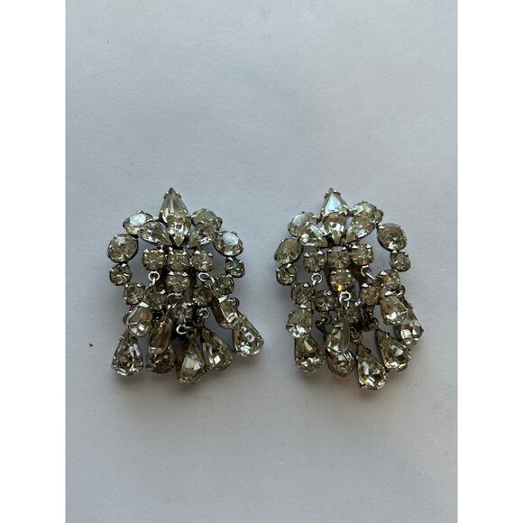 Vintage 60's Rhinestone Clip On Earrings Dangle Details - Picture 2 of 4